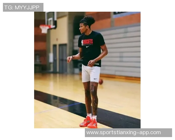 太阳主帅透露杰伦格林中国行期间腿筋受伤预计10天后进行复查 太阳主帅透露杰伦格林中国行期间腿筋受伤预计10天后进行复查